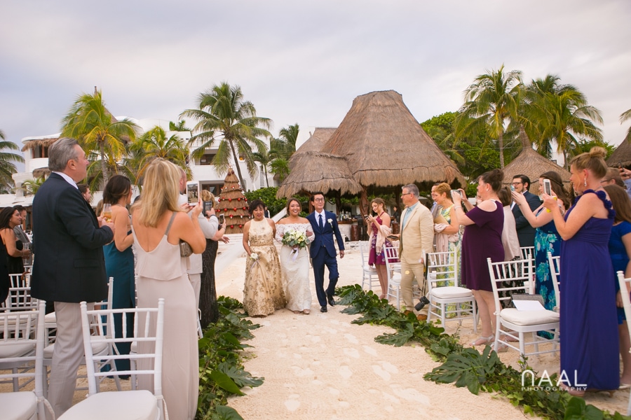 Bride walking to the aisle. Belmond Maroma by Naal Wedding Photography